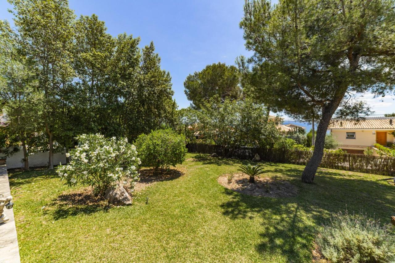 Villa Alcanada Garden Alcudia  Ngoại thất bức ảnh