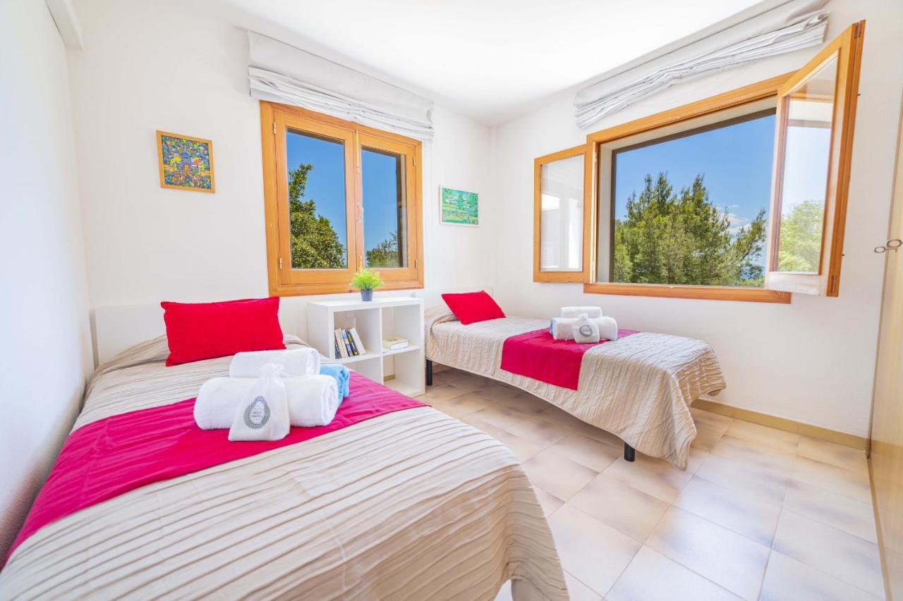 Villa Alcanada Garden Alcudia  Ngoại thất bức ảnh